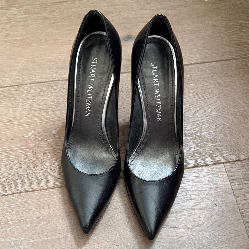 Stuart Weitzman Black Pointed Toe Heels